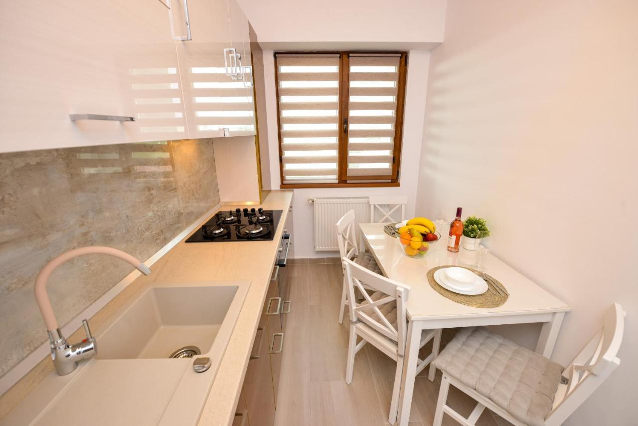 Sofia Cozy Apartment - Underground Private Parking Bucureşti Exterior foto