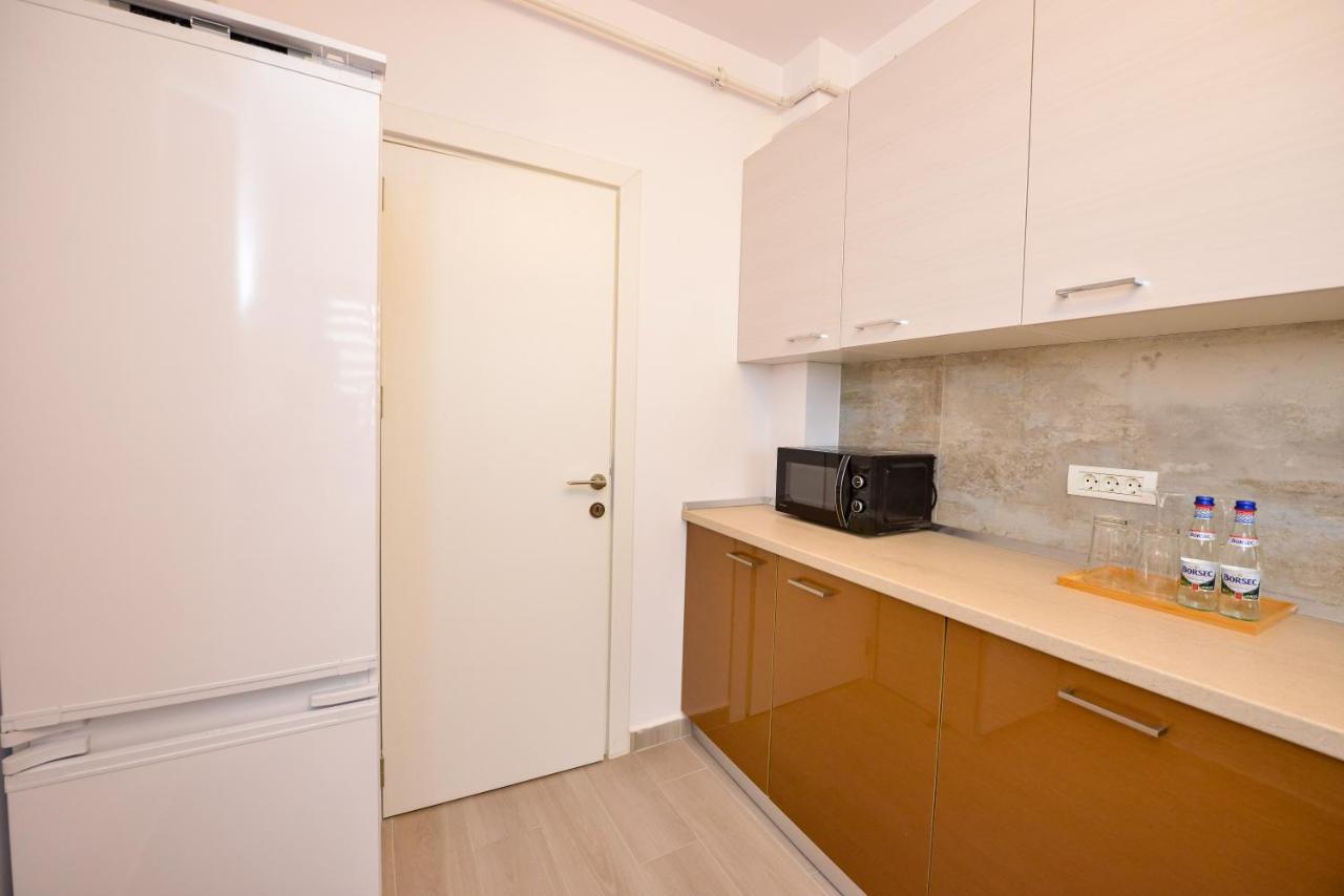 Sofia Cozy Apartment - Underground Private Parking Bucureşti Exterior foto