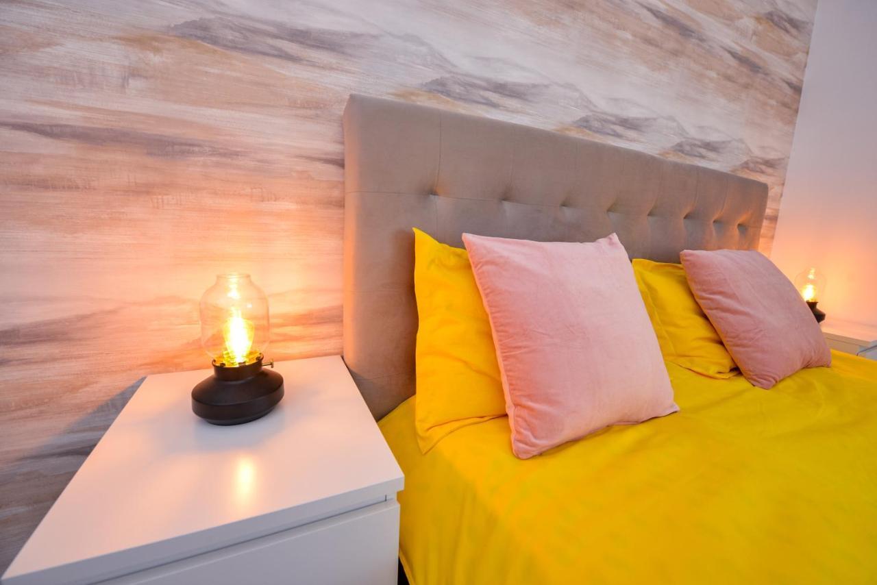 Sofia Cozy Apartment - Underground Private Parking Bucureşti Exterior foto