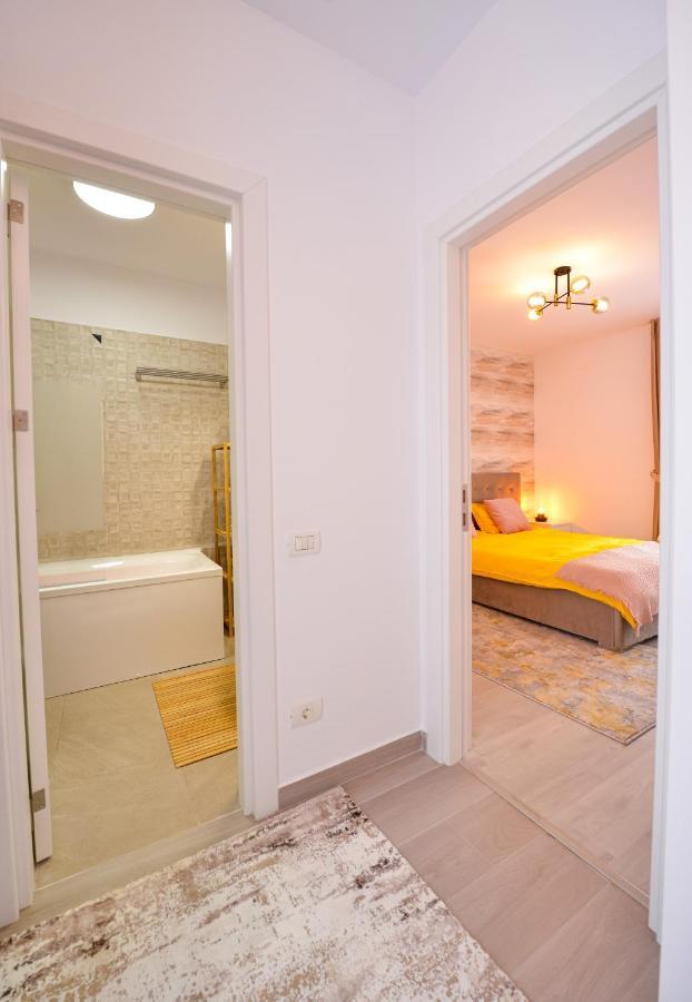 Sofia Cozy Apartment - Underground Private Parking Bucureşti Exterior foto